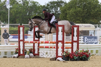 Six times a winner; Emma-Jo Slater takes the Senior British Novice Championship